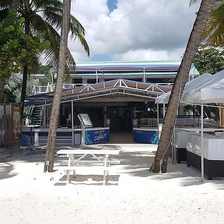 بريدج تاون Worthing Beach Apartments المظهر الخارجي الصورة