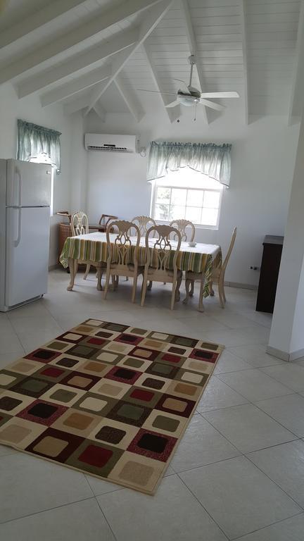 بريدج تاون Worthing Beach Apartments المظهر الخارجي الصورة